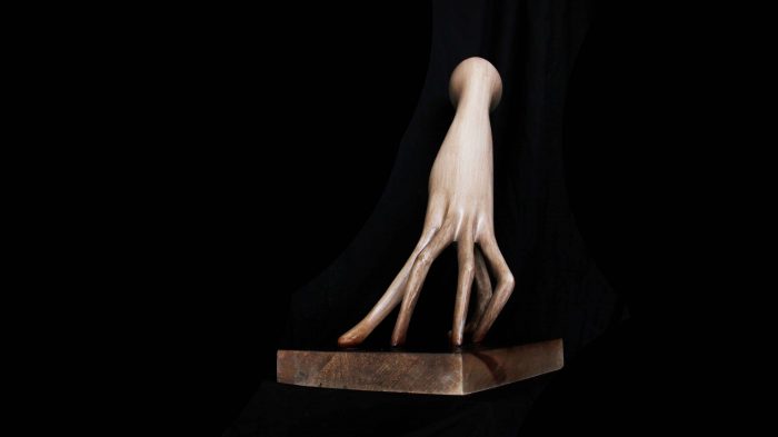 Hand